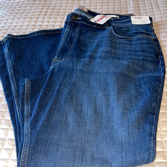 Wrangler Jeans Wrangler Jeans Fit And Flare Poshmark